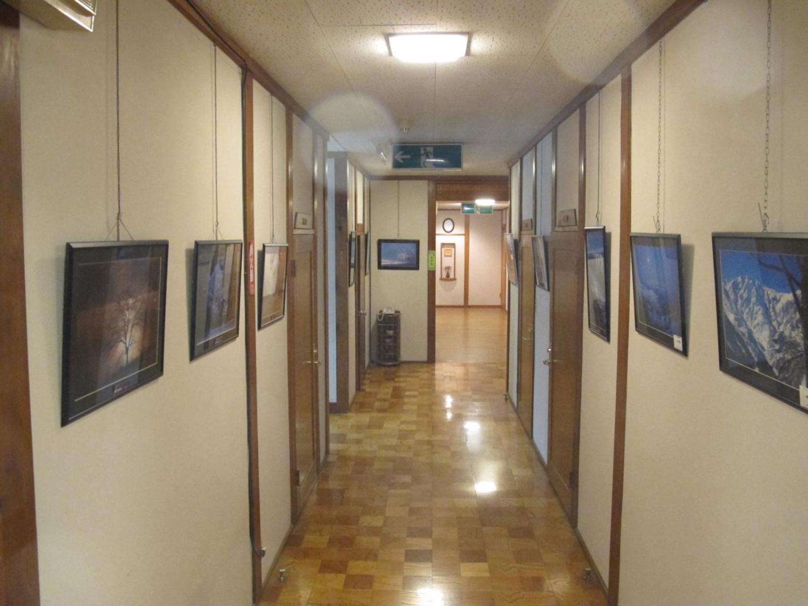 Country Inn Kashiwabara Хакуба-Мура Экстерьер фото
